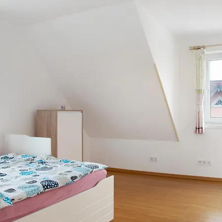 Ruhiges Einfamilienhaus 度假居